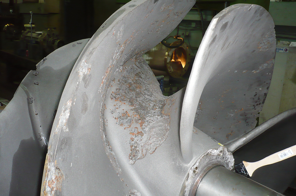 Oštećeni rotor pumpe za vodu